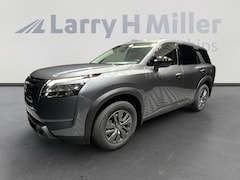 2025 Nissan Pathfinder S SUV