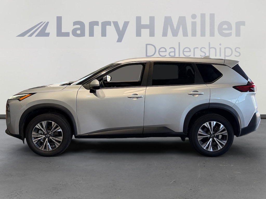 Certified 2022 Nissan Rogue SV SUV