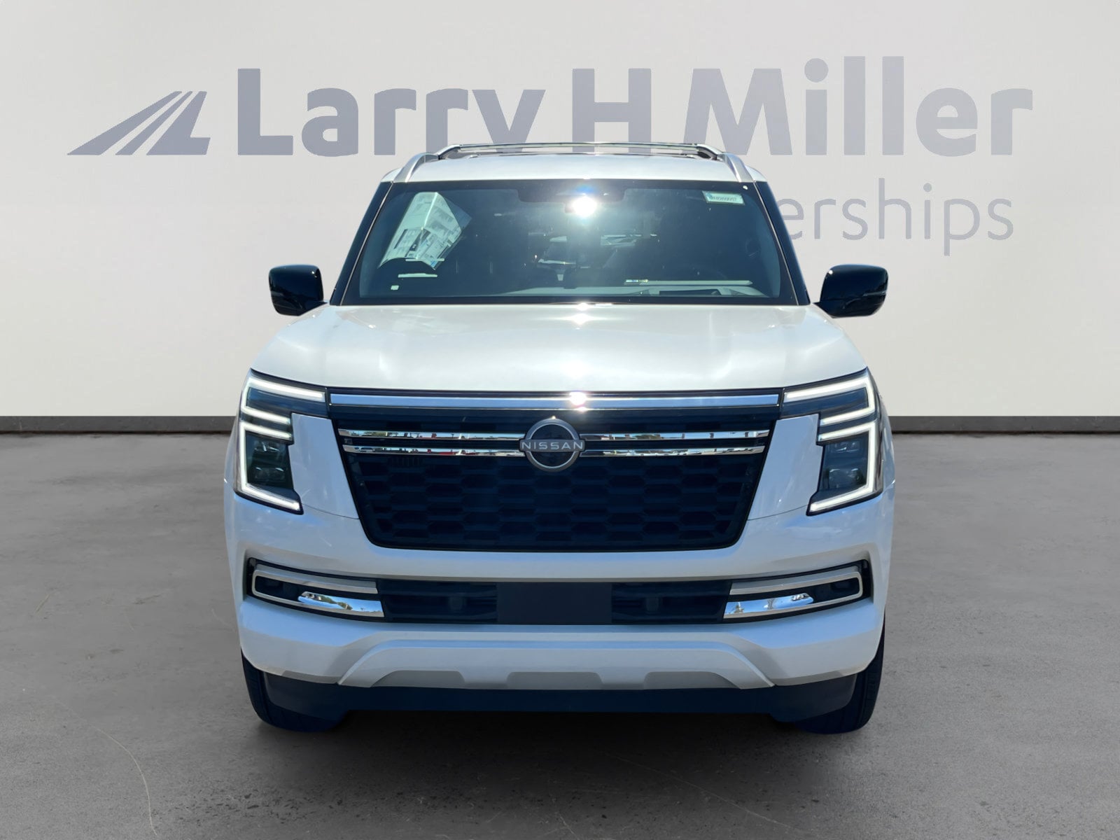 2026 Nissan Armada SL - Photo 9