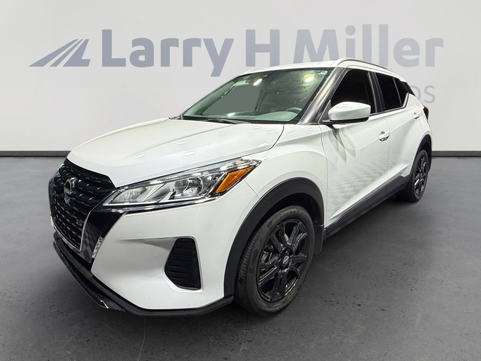 2023 Nissan Kicks 1.6 SV's photo