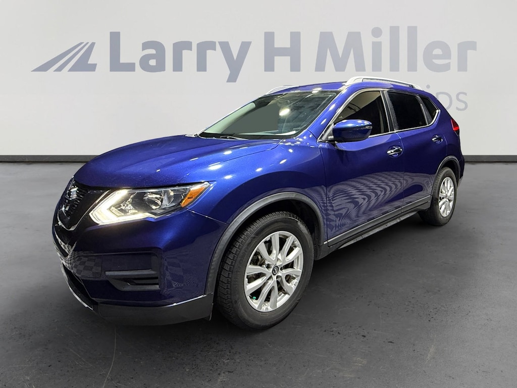Used 2017 Nissan Rogue SV SUV