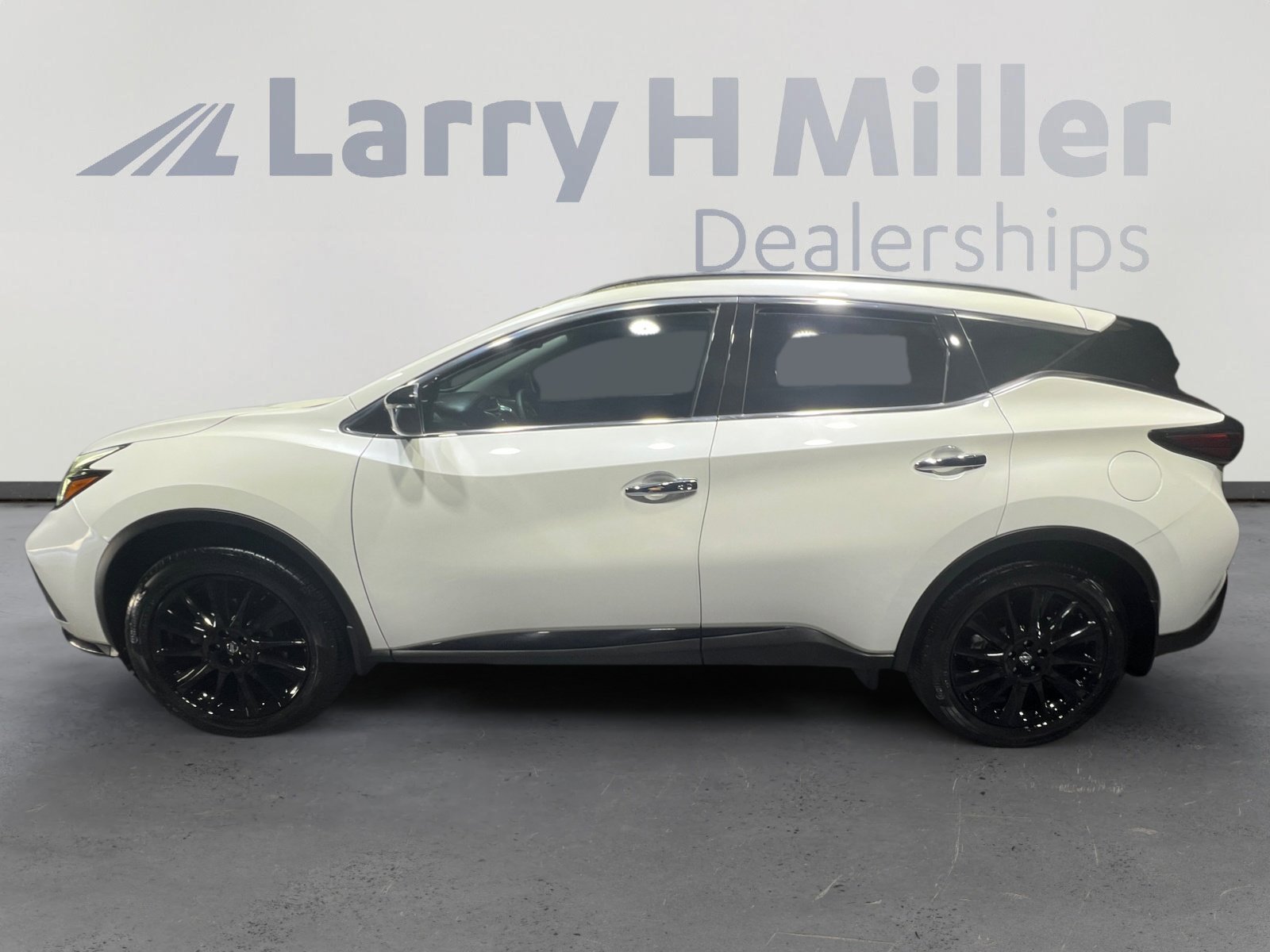 2022 Nissan Murano SV photo 3