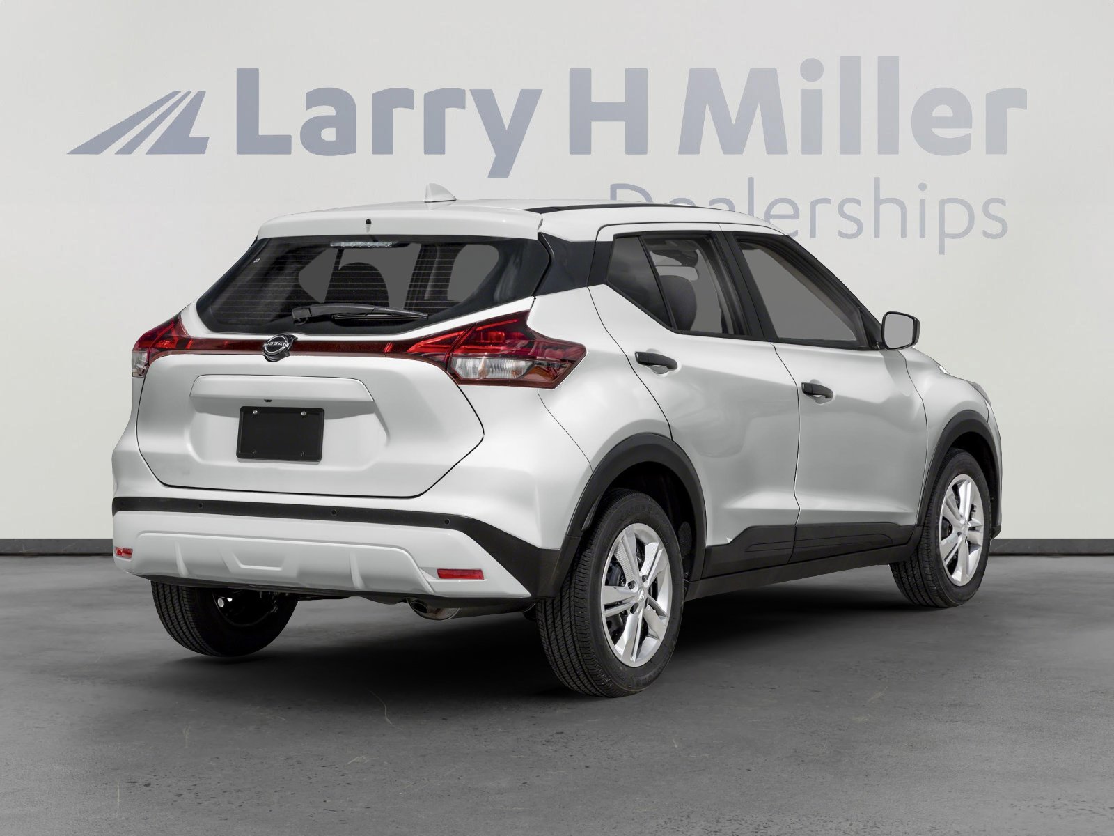 2025 Nissan Kicks Play S photo 3