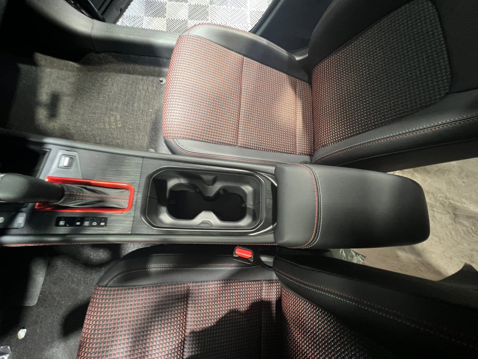 2026 Nissan KICKS SR - Photo 16