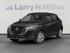 2025 Nissan Kicks Play S SUV