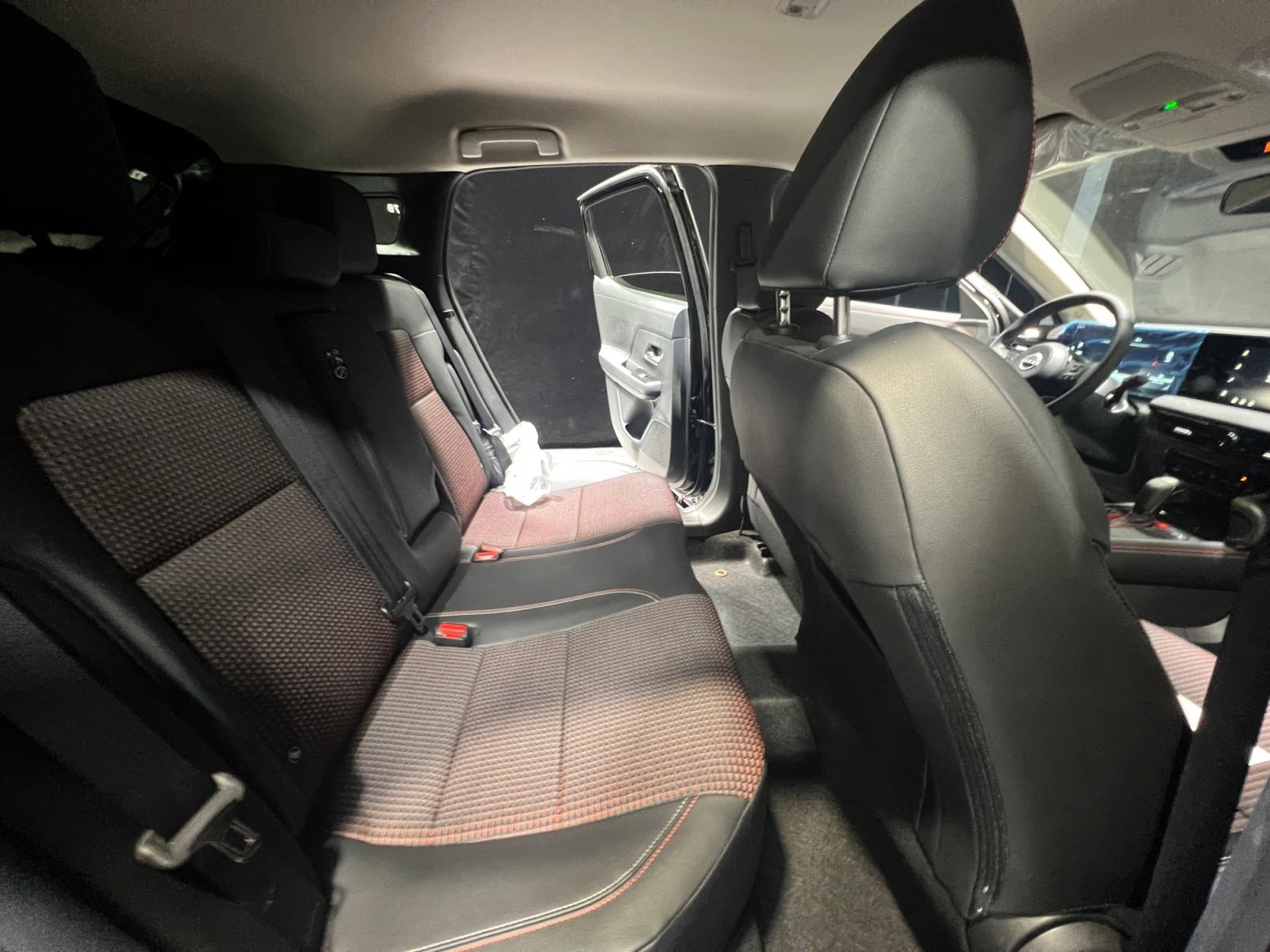 2026 Nissan KICKS SR - Photo 19