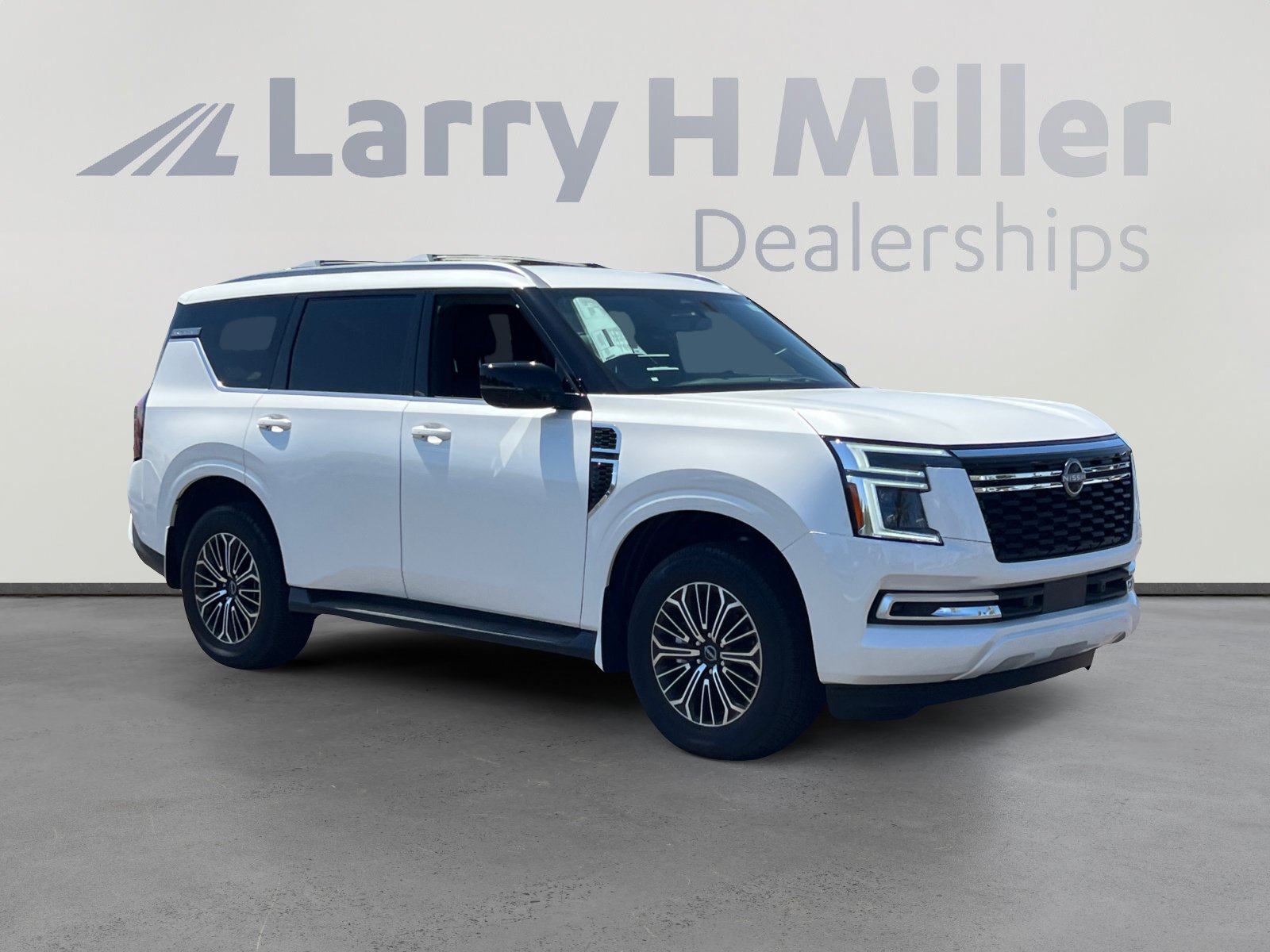 2026 Nissan Armada SL - Photo 8