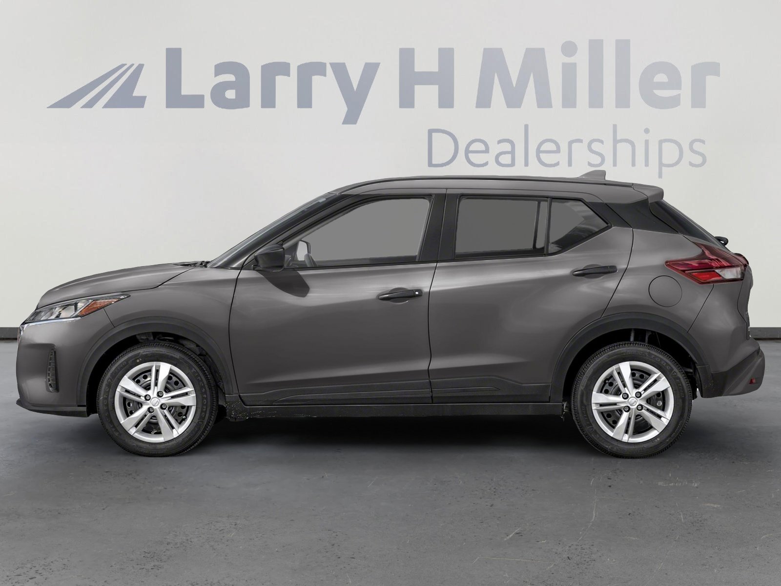 2025 Nissan Kicks Play S photo 4