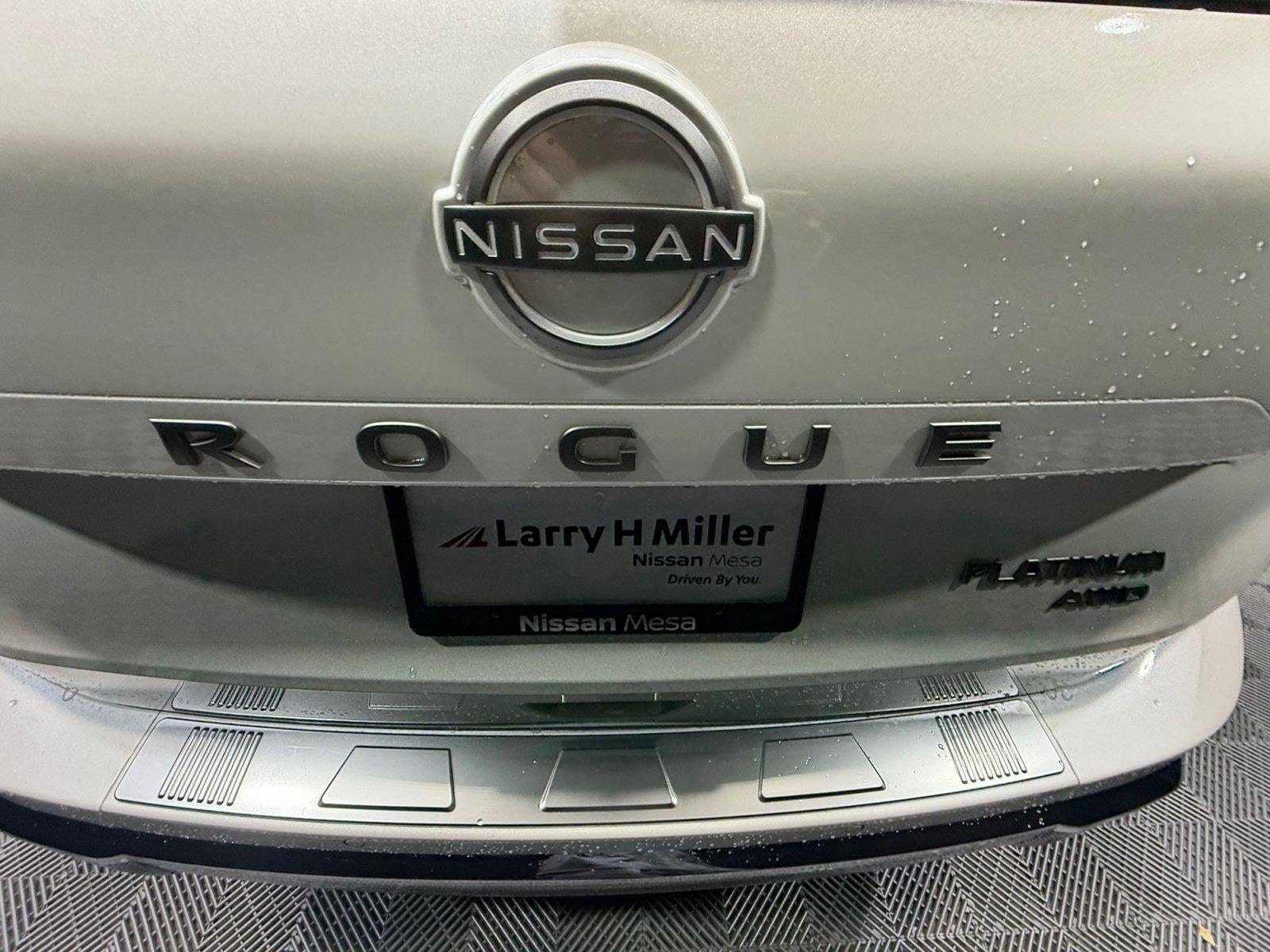 2026 Nissan Rogue Platinum - Photo 25