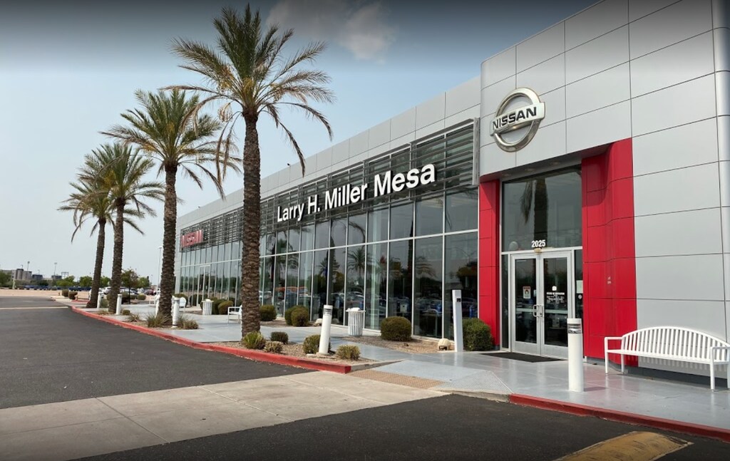 Phoenix Metro Area Nissan Dealer Larry H. Miller Nissan Mesa