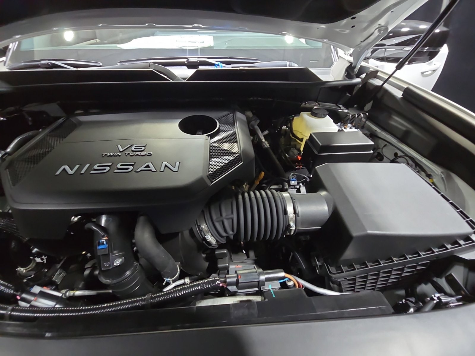 2025 Nissan Armada PRO-4X - Photo 23