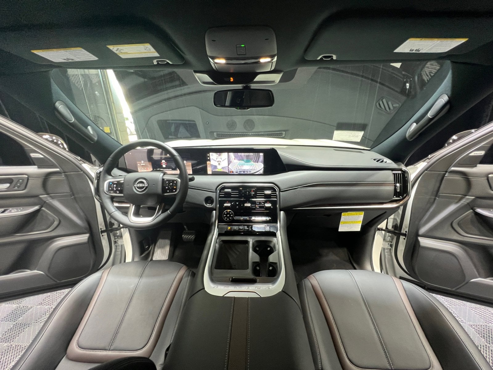2026 Nissan Armada SL - Photo 21