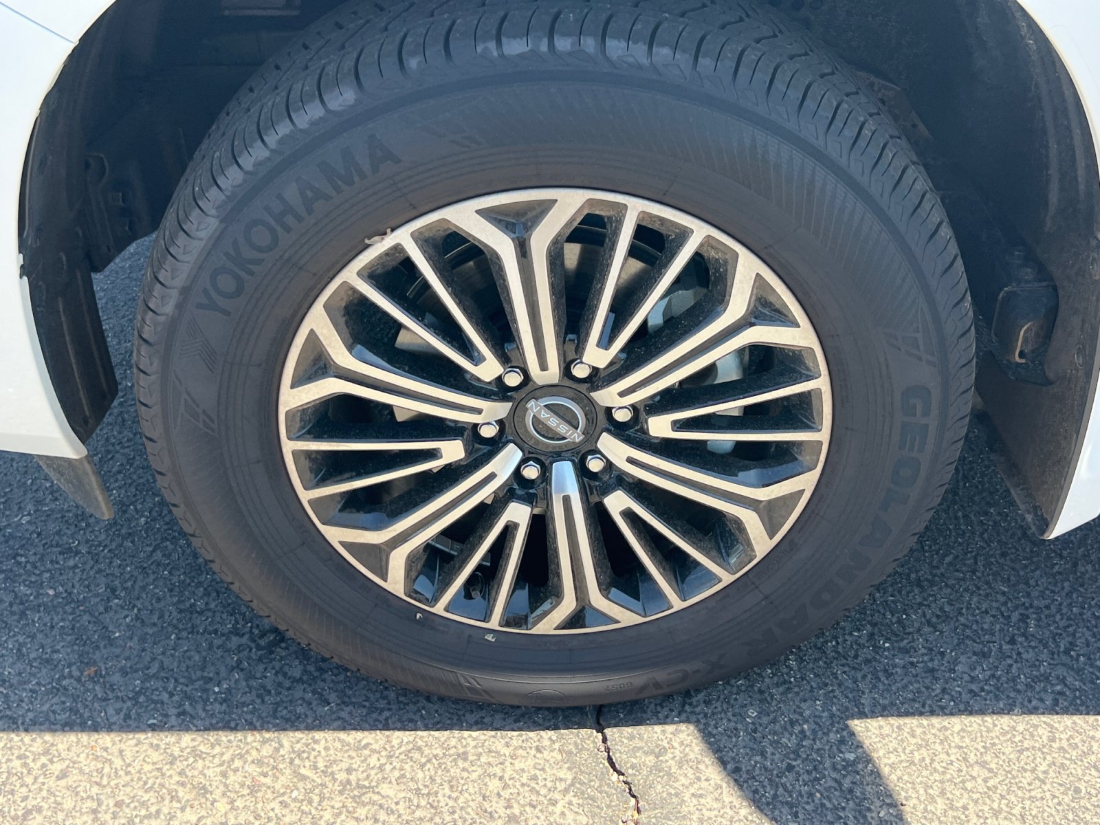 2026 Nissan Armada SL - Photo 25