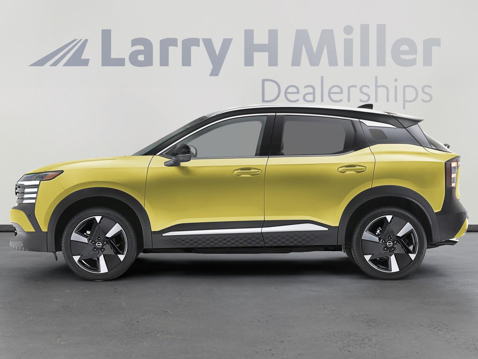 2025 Nissan Kicks SR photo 3