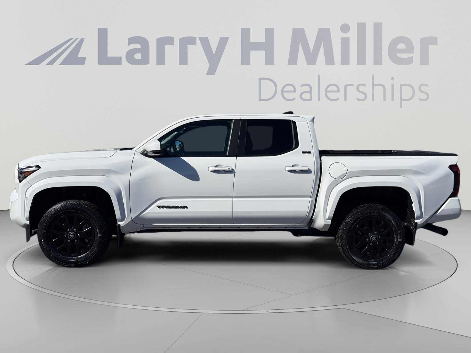 Used 2024 Toyota Tacoma SR5 Truck Double Cab