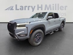 2025 Nissan Frontier PRO-4X Truck Crew Cab