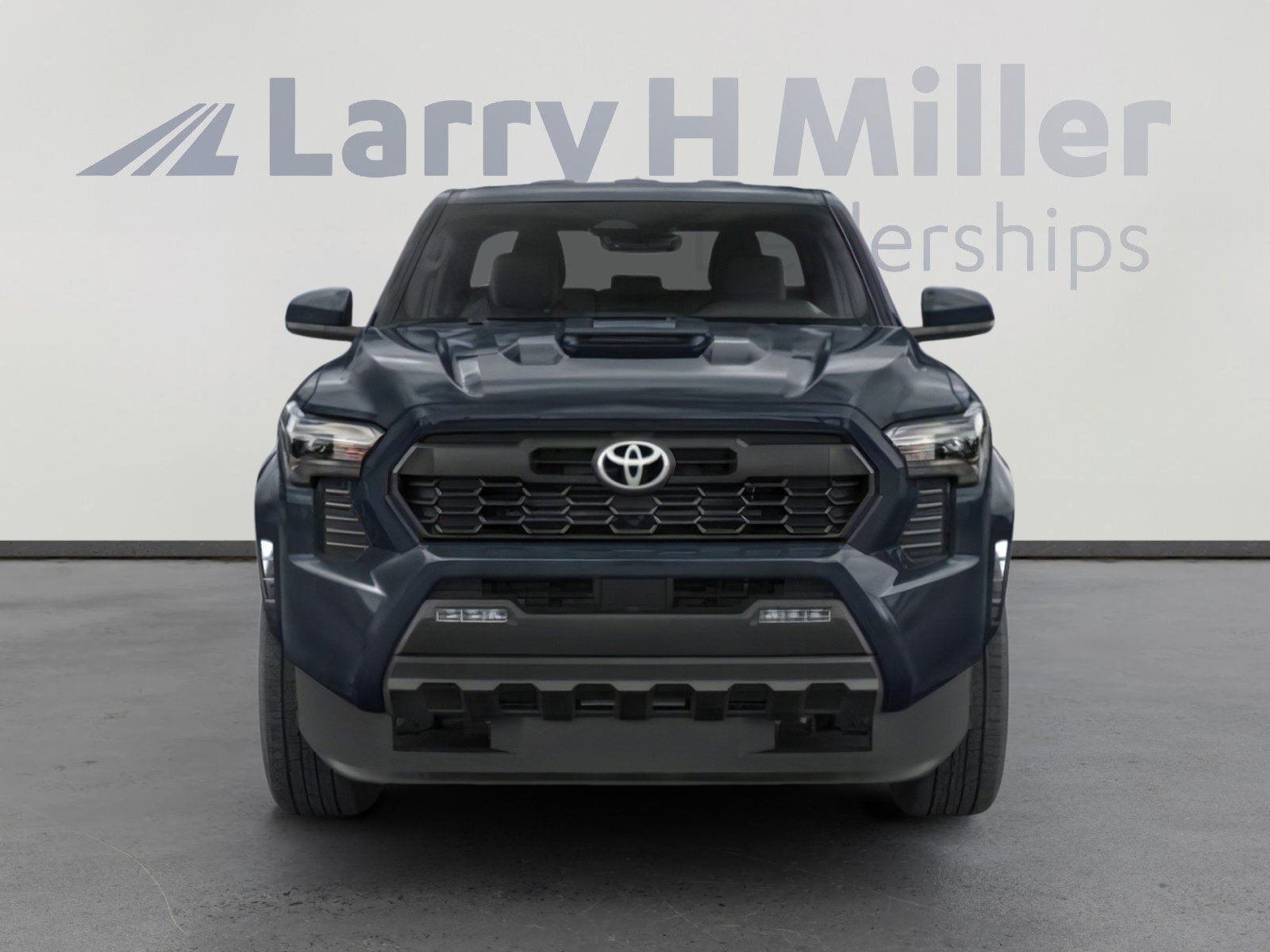 2025 Toyota Tacoma SR5 photo 4