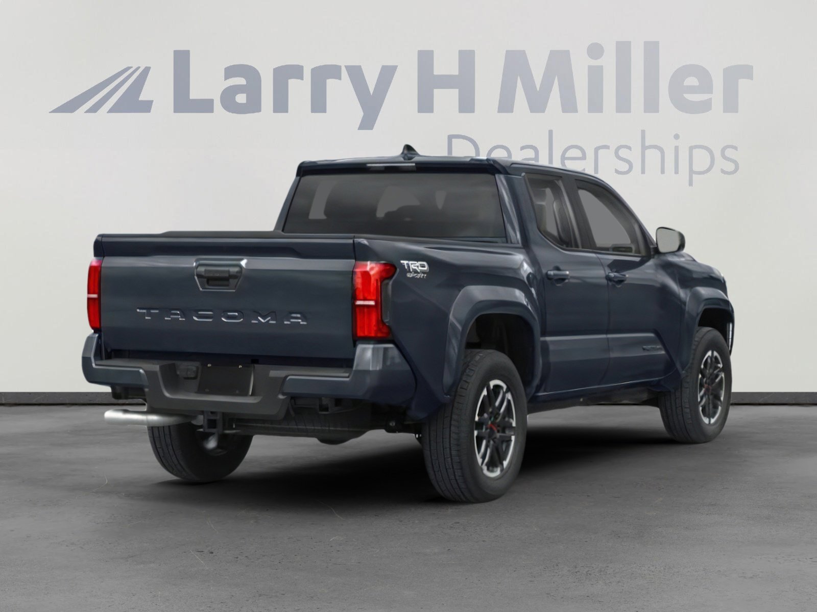 2025 Toyota Tacoma SR5 photo 2