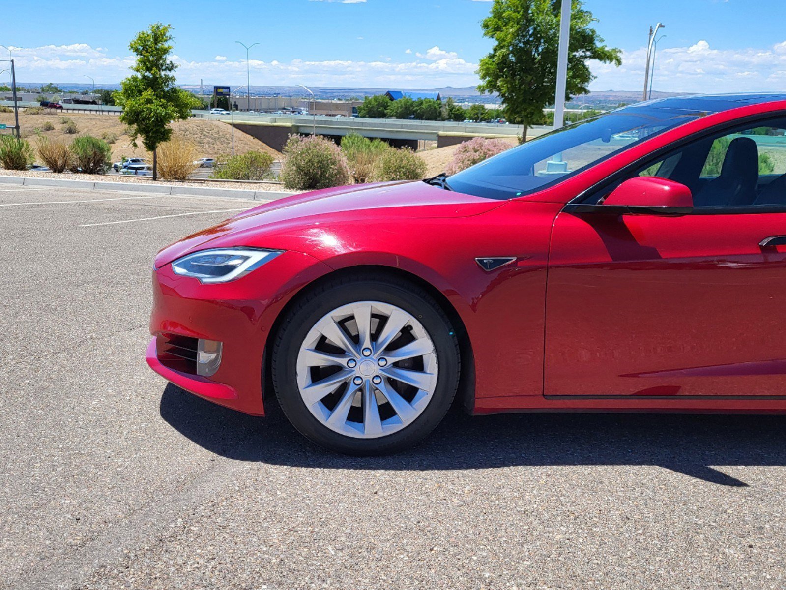 Used 2016 Tesla Model S 75 with VIN 5YJSA1E12GF157067 for sale in Albuquerque, NM