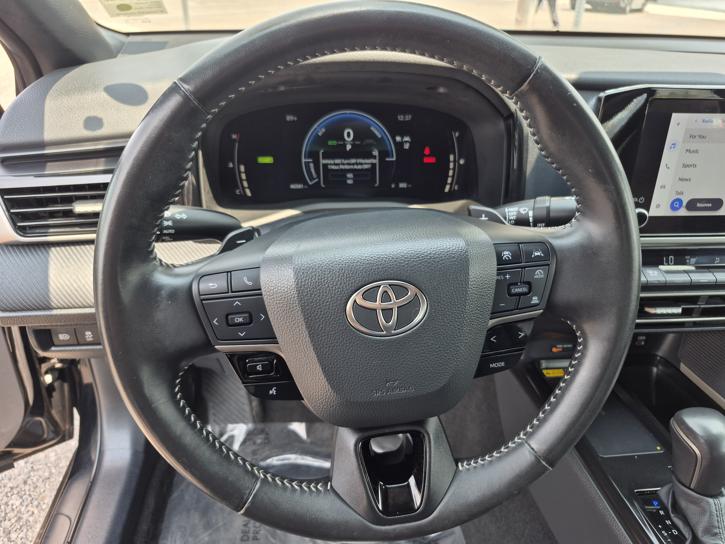 2025 Toyota Camry 9