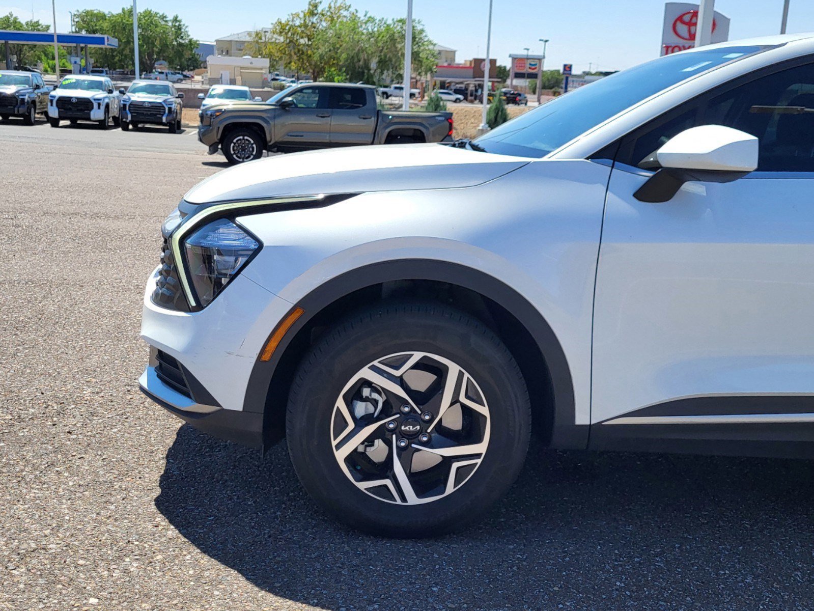 Used 2023 Kia Sportage LX with VIN KNDPUCAF5P7040521 for sale in Albuquerque, NM