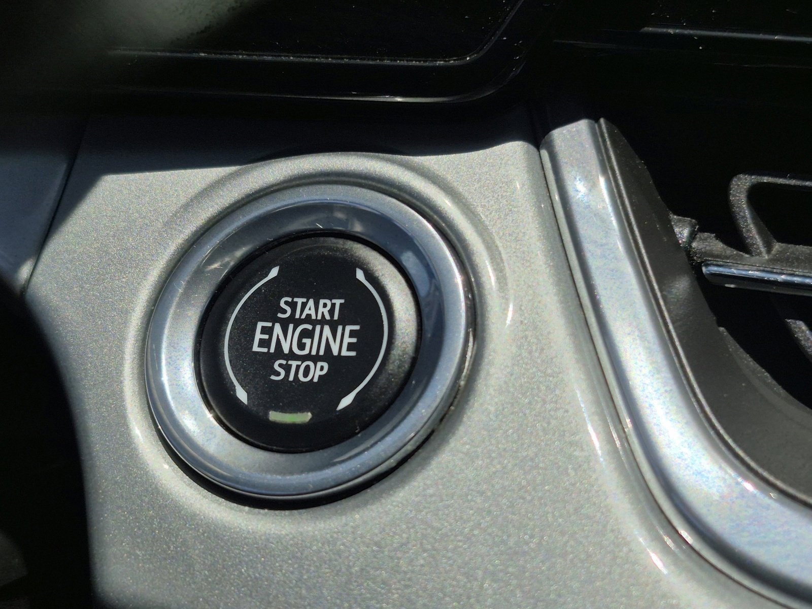 2025 Chevrolet Trax LT - Photo 35