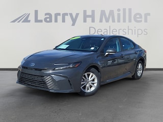 2025 Toyota Camry LE Sedan