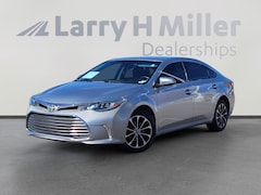 2018 Toyota Avalon XLE Sedan