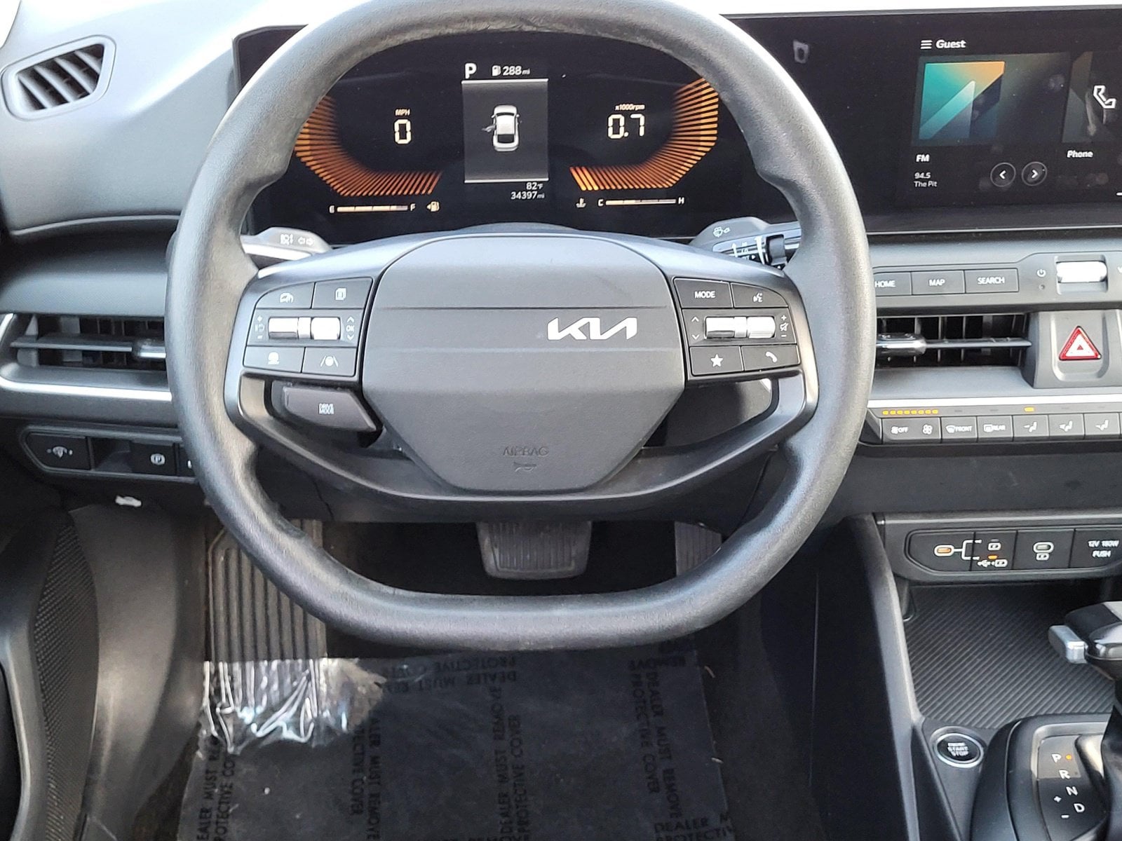 2025 Kia K4 LXS - Photo 23