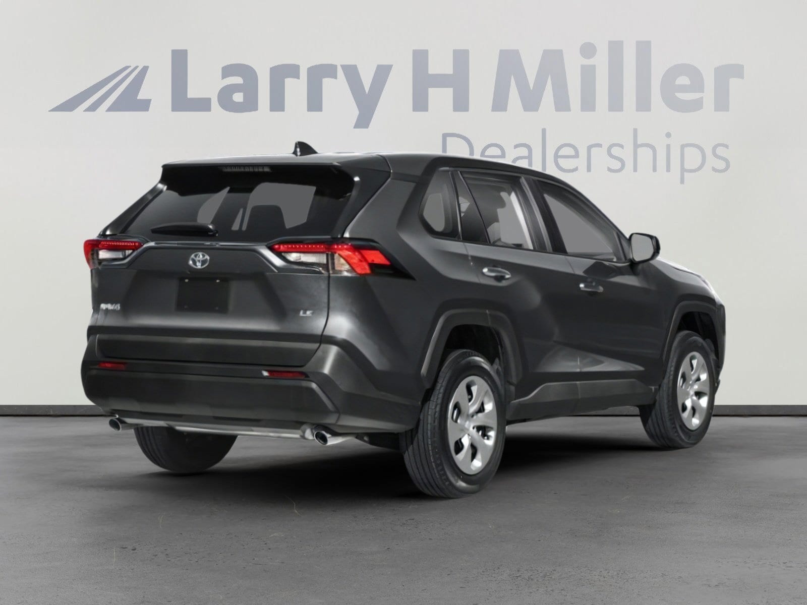 Used 2024 Toyota RAV4 LE with VIN 2T3F1RFVXRW431579 for sale in Northfield, Minnesota
