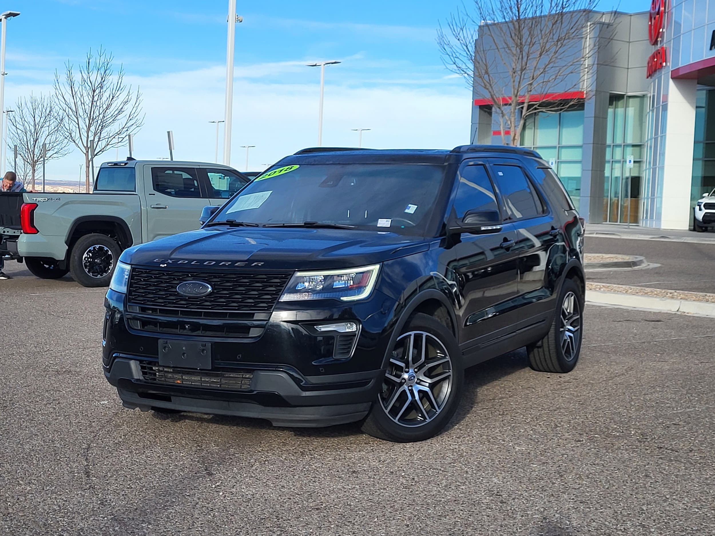 2018 Ford Explorer Sport's photo