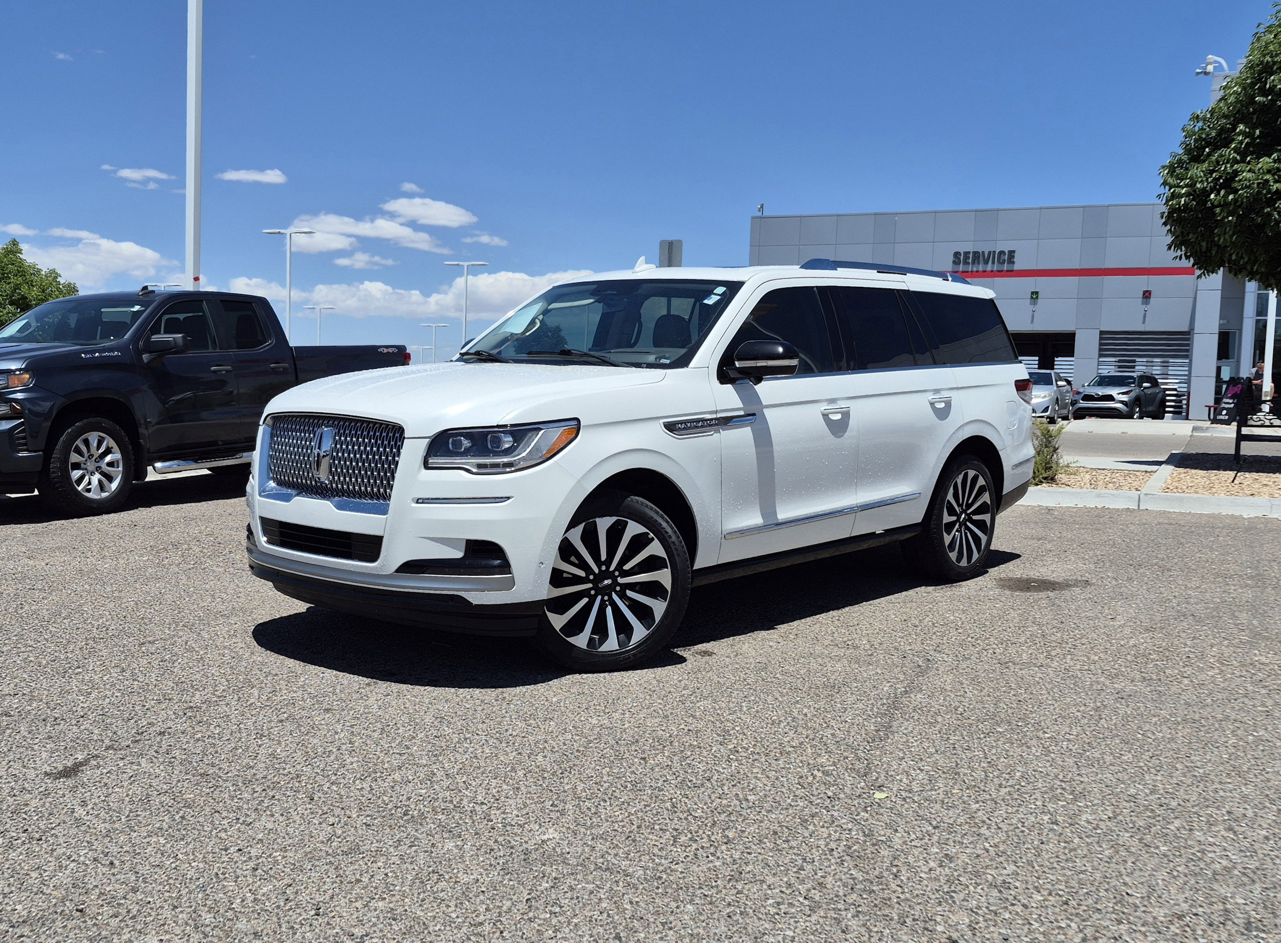 2023 Lincoln Navigator Reserve 4WD's photo