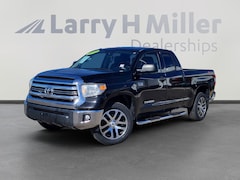 2017 Toyota Tundra SR5 5.7L V8 w/FFV Truck Double Cab