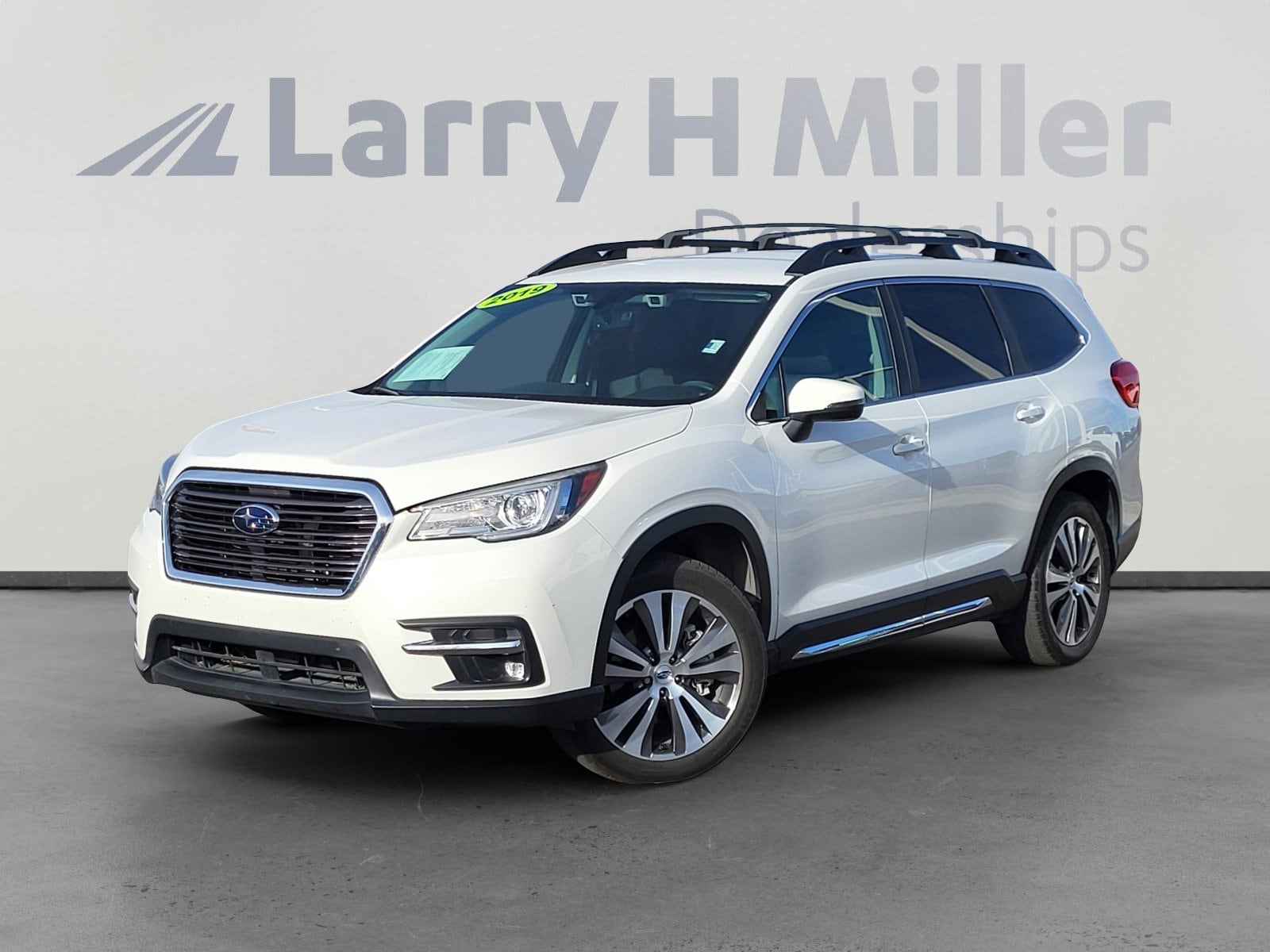 2019 Subaru Ascent Limited's photo