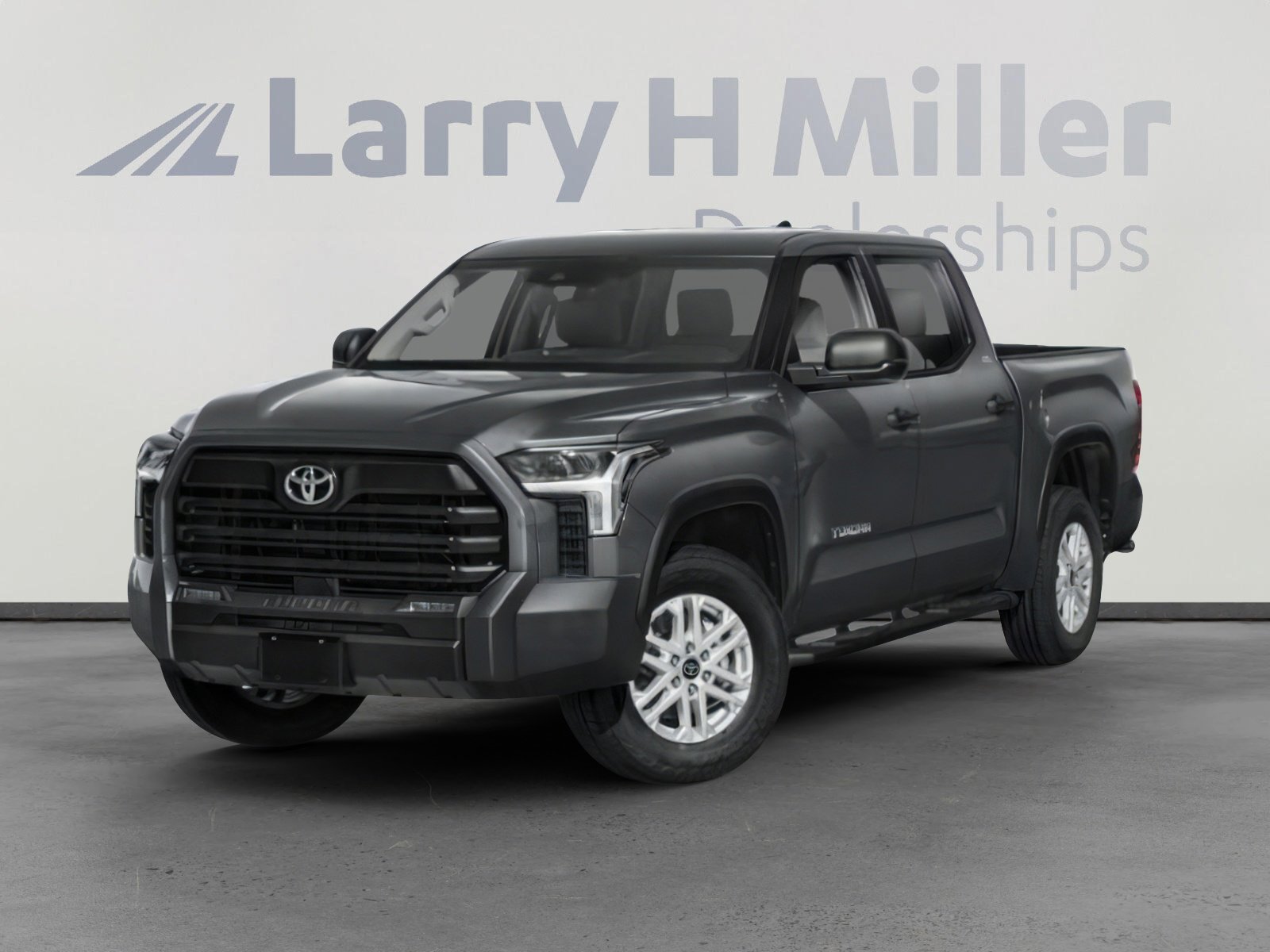 2025 Toyota Tundra SR5 CrewMax photo 4