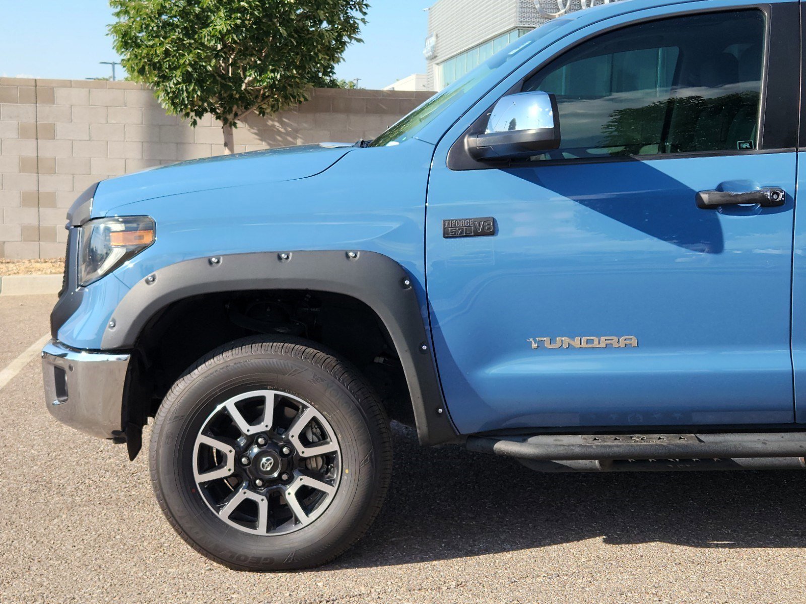 Used 2019 Toyota Tundra Limited with VIN 5TFHY5F16KX791931 for sale in Albuquerque, NM