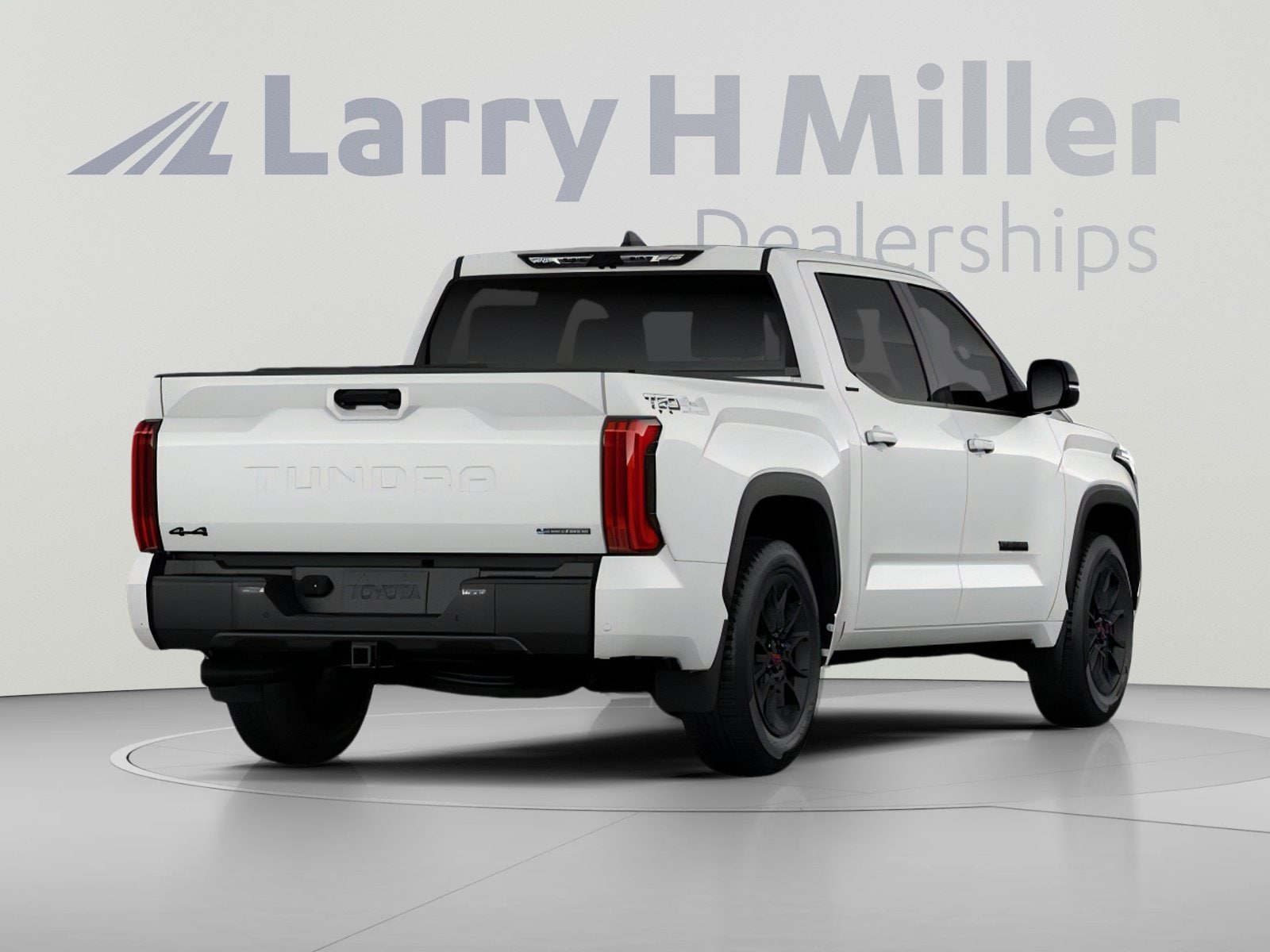 2026 Toyota Tundra Limited - Photo 9