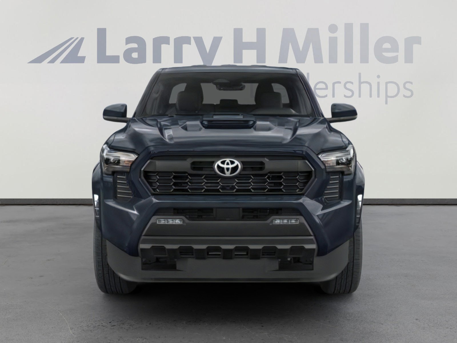 2025 Toyota Tacoma SR5 Double Cab photo 4