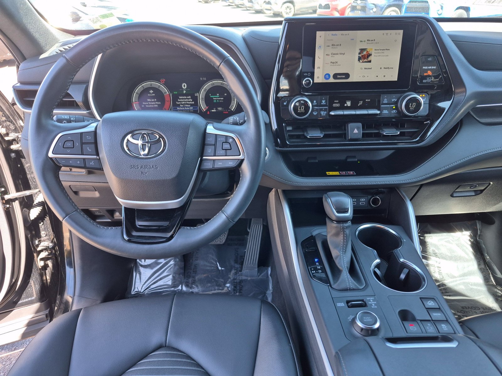 2025 Toyota Highlander 18