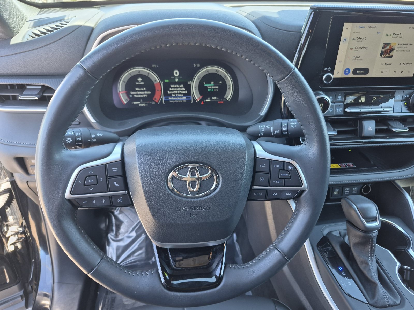2025 Toyota Highlander 9