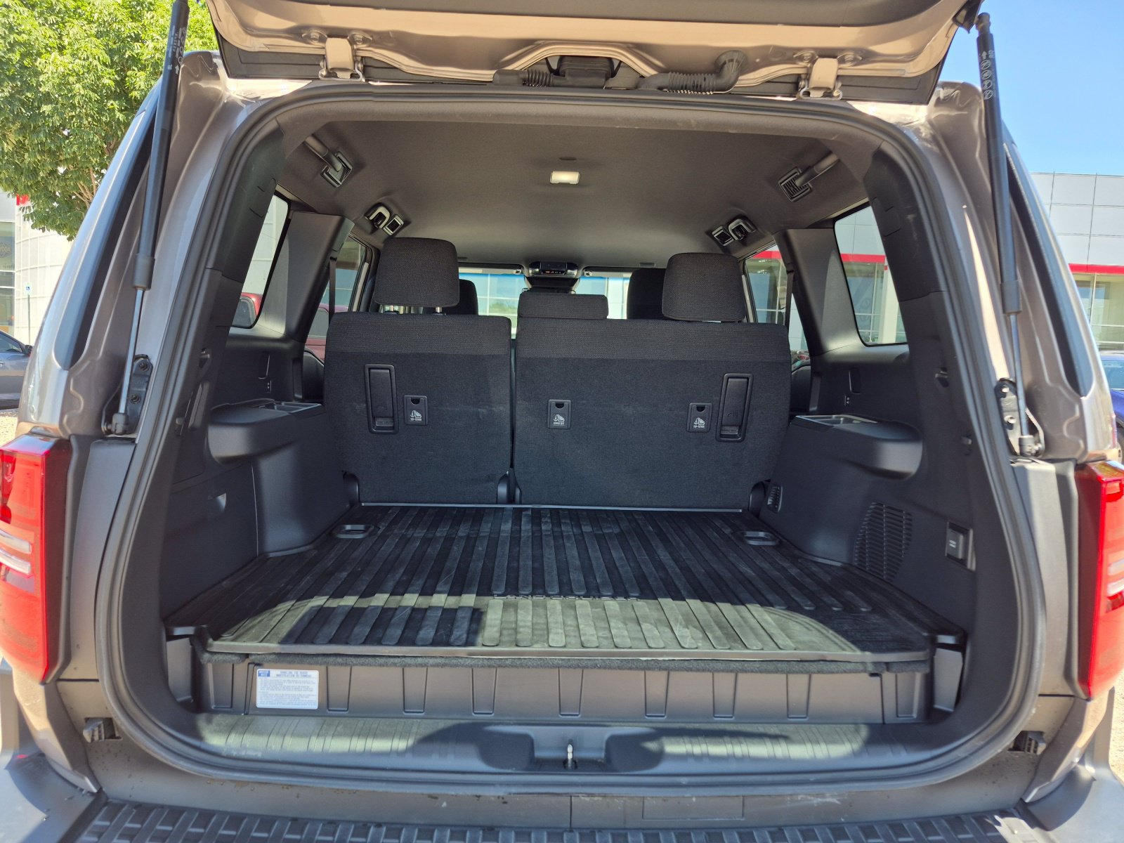 2025 Toyota Land Cruiser 20