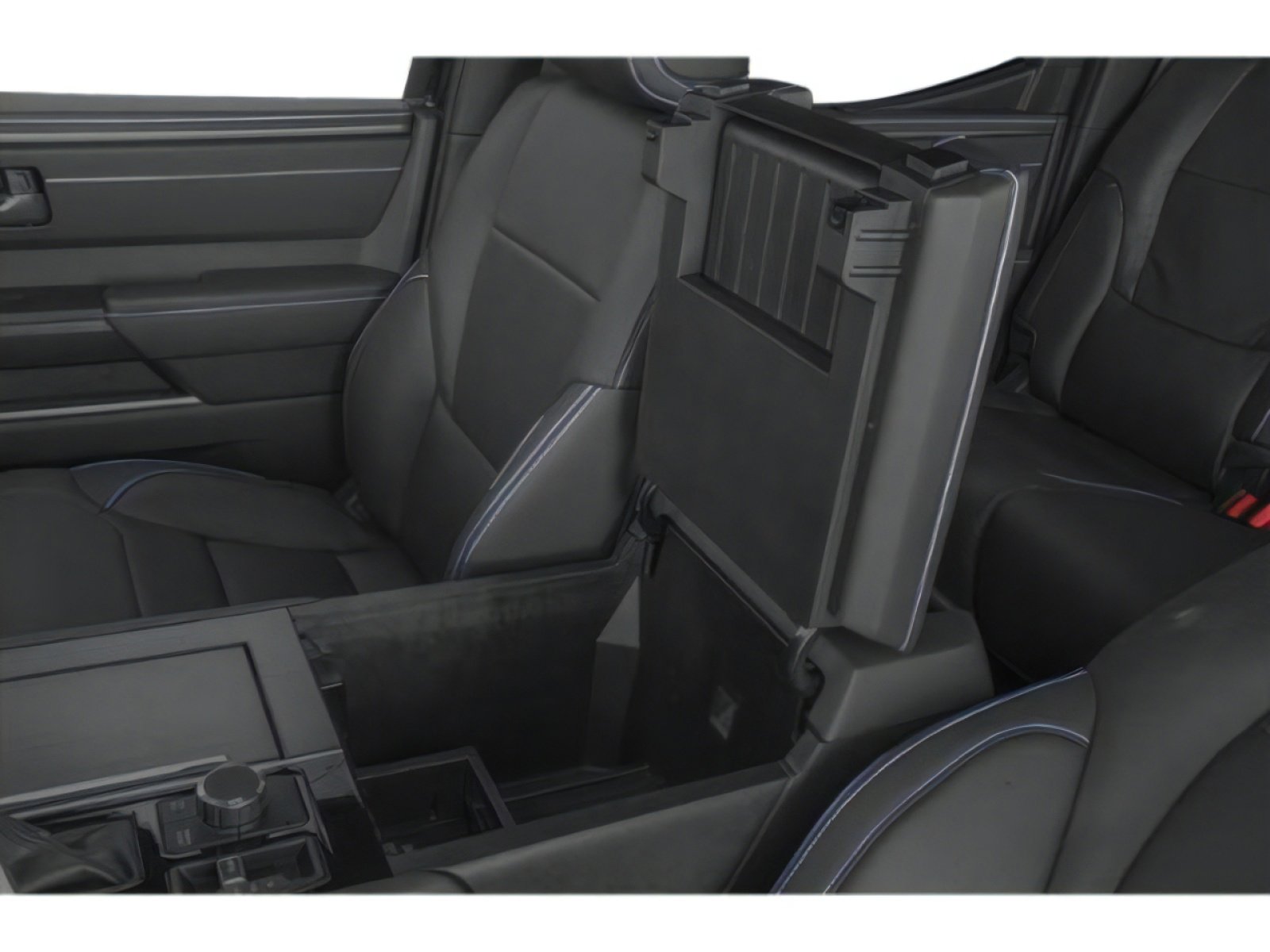 2026 Toyota Tundra Platinum - Photo 16