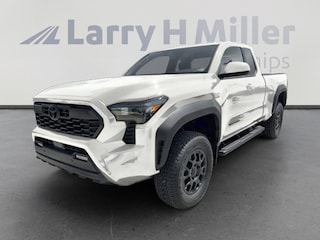 New 2025 Toyota Tacoma SR5 Truck XtraCab Albuquerque, NM