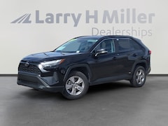 2025 Toyota RAV4 Hybrid XLE SUV
