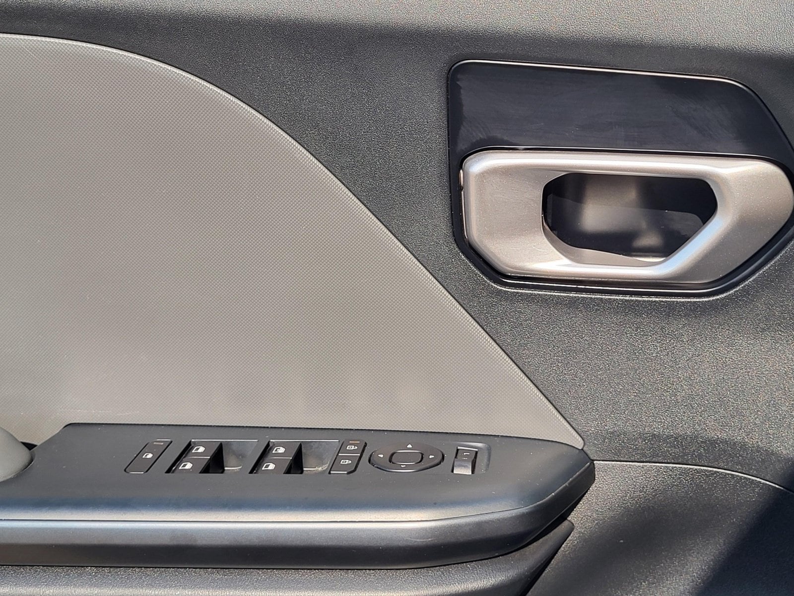 2025 Kia K4 LXS - Photo 7