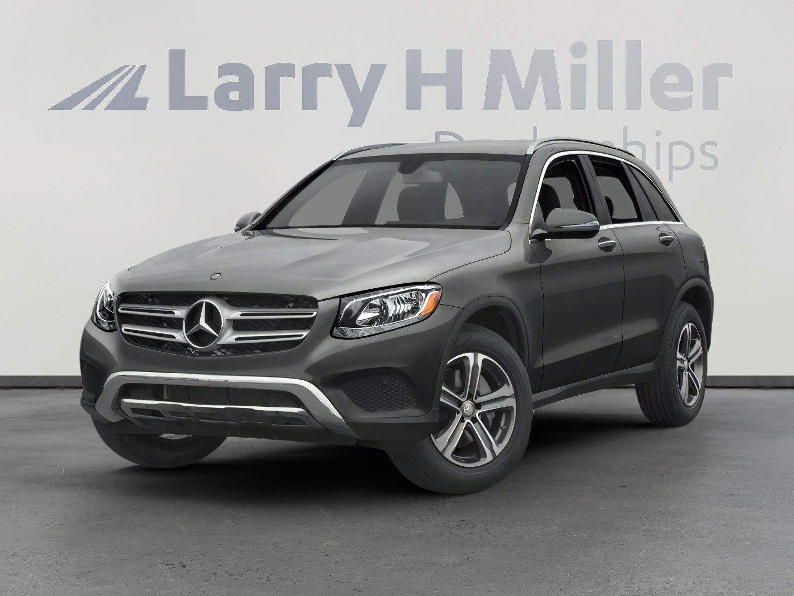 2016 Mercedes-Benz GLC GLC300's photo
