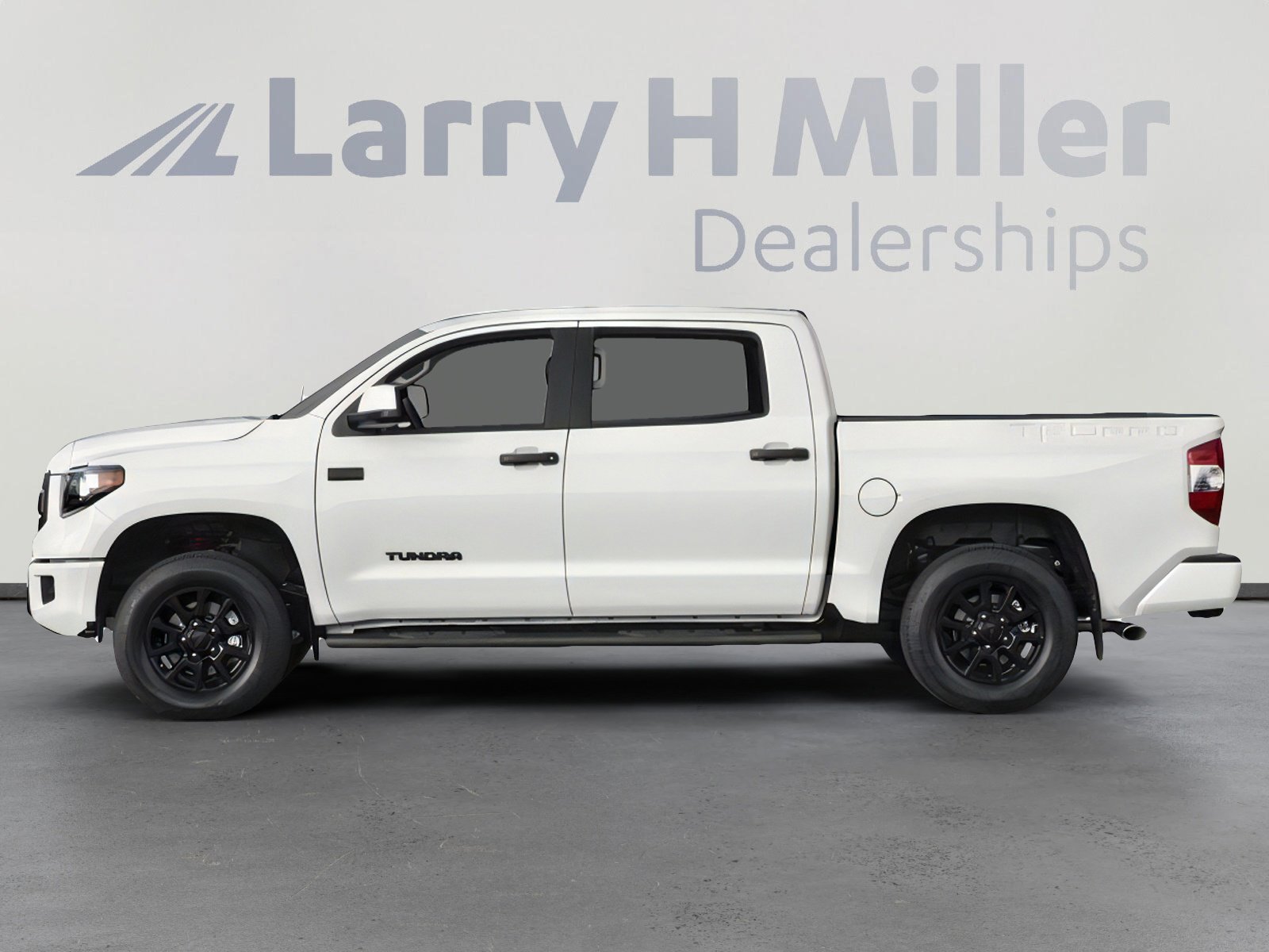 2017 Toyota Tundra TRD Pro photo 3