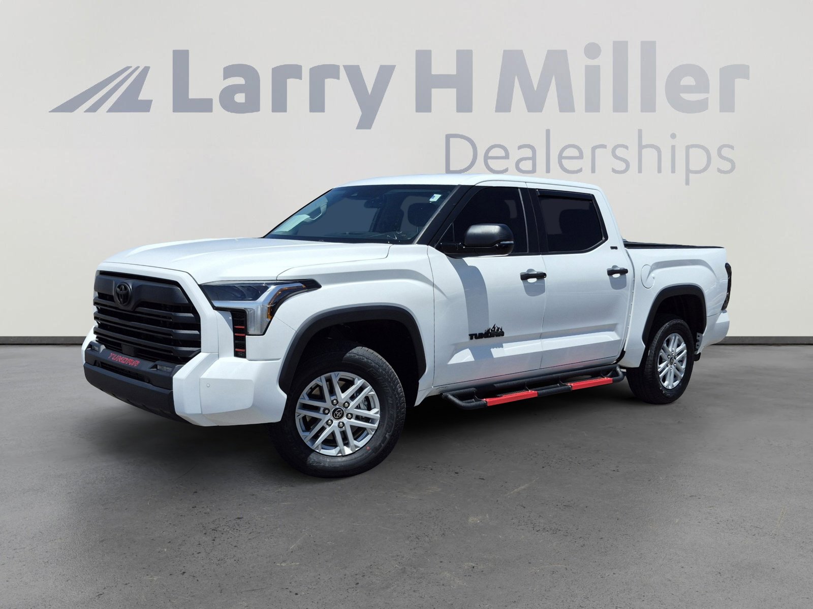 Featured Used Vehicles | LHM American Toyota | Near Corrales, Los