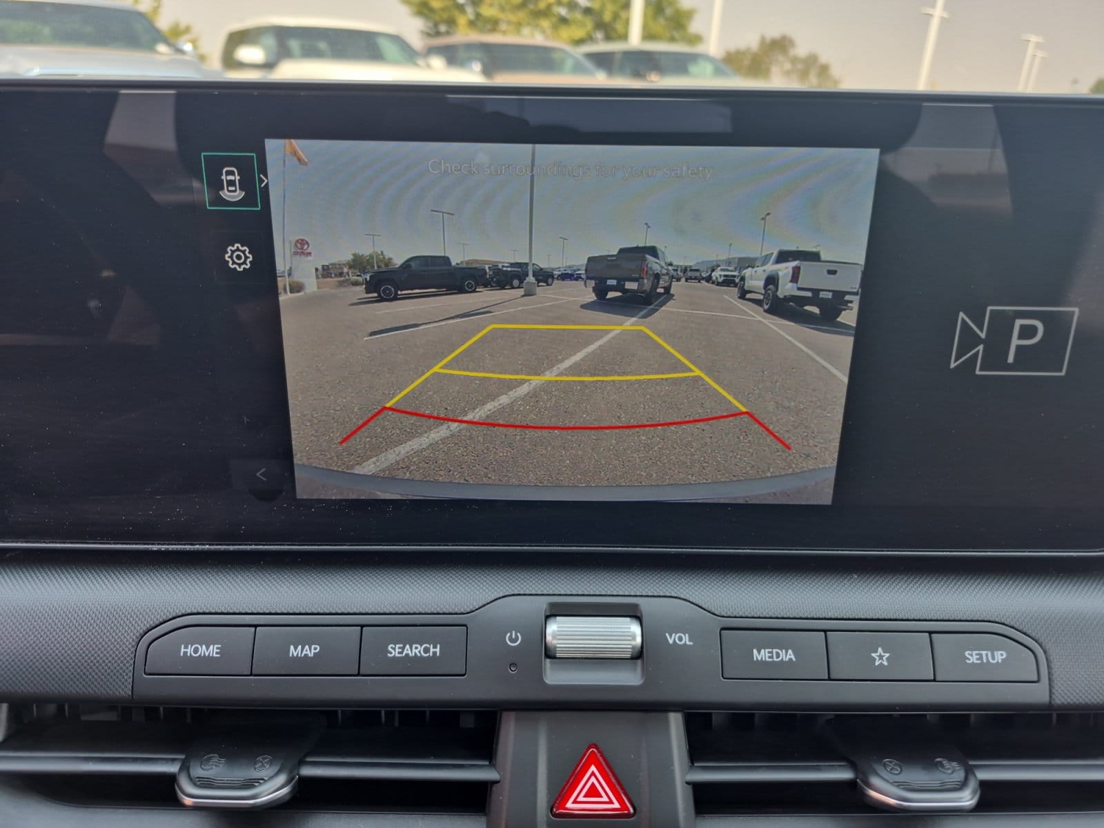 2025 Kia K4 LXS - Photo 29