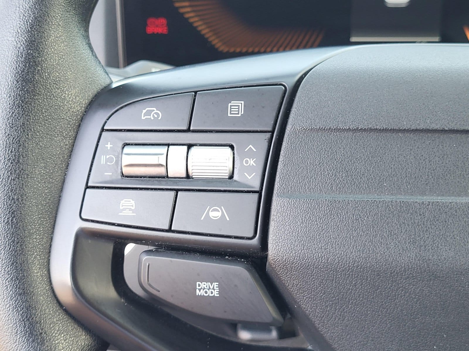 2025 Kia K4 LXS - Photo 9